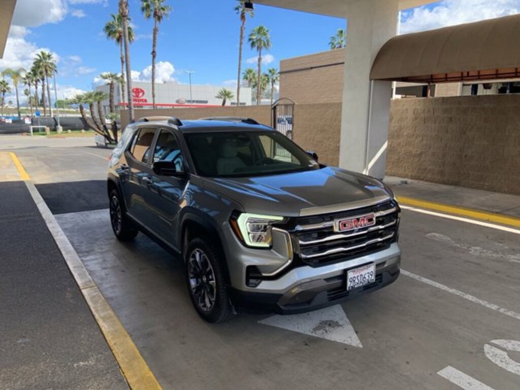 Used 2025 GMC Terrain AWD Elevation SUV