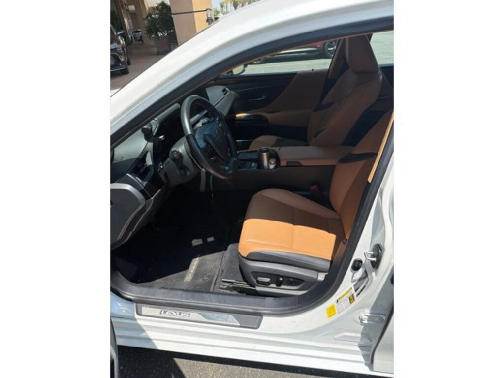 Used 2022 Lexus ES ES 300h Sedan