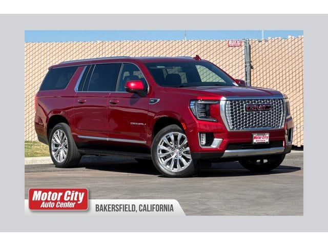 2024 GMC Yukon Denali AWD's photo