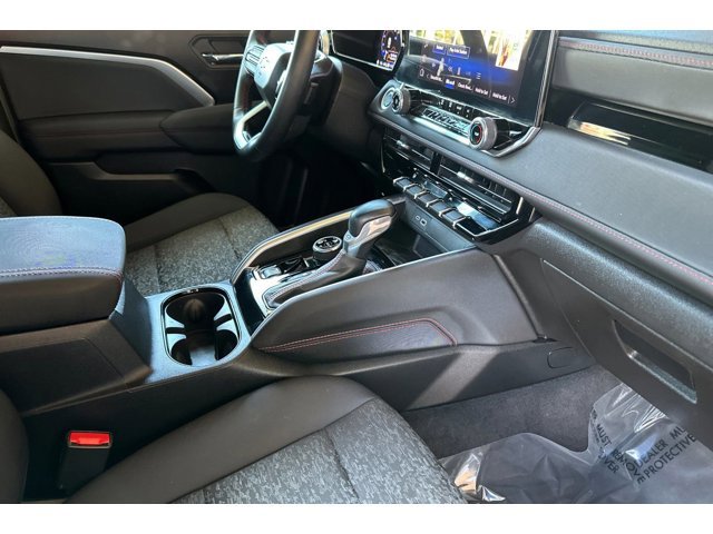 2024 Chevrolet Colorado Z71 - Photo 15