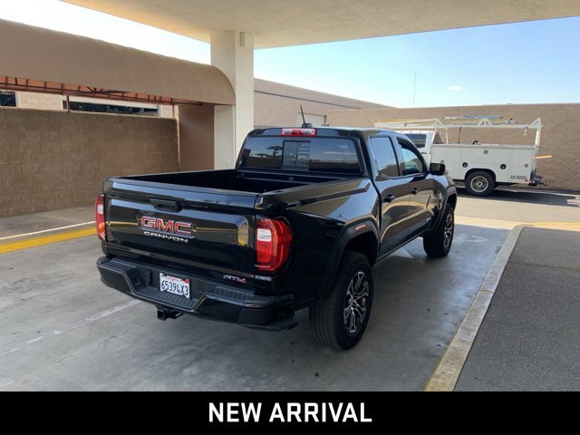 2023 Gmc Canyon AT4 photo 2