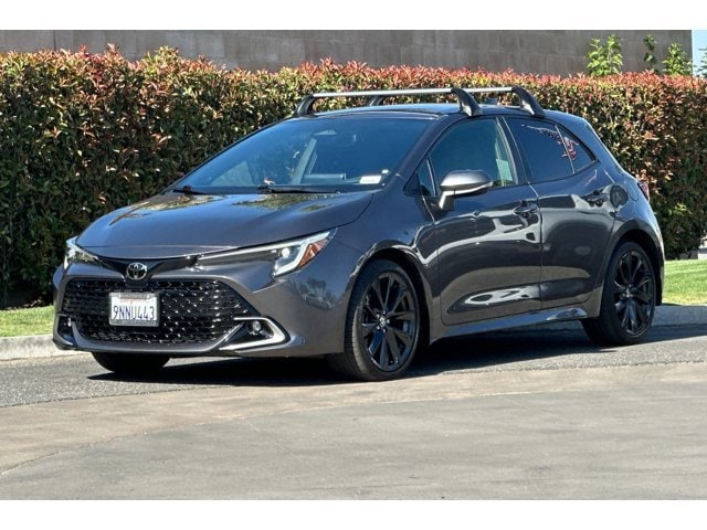 2025 Toyota Corolla Hatchback XSE - Photo 8