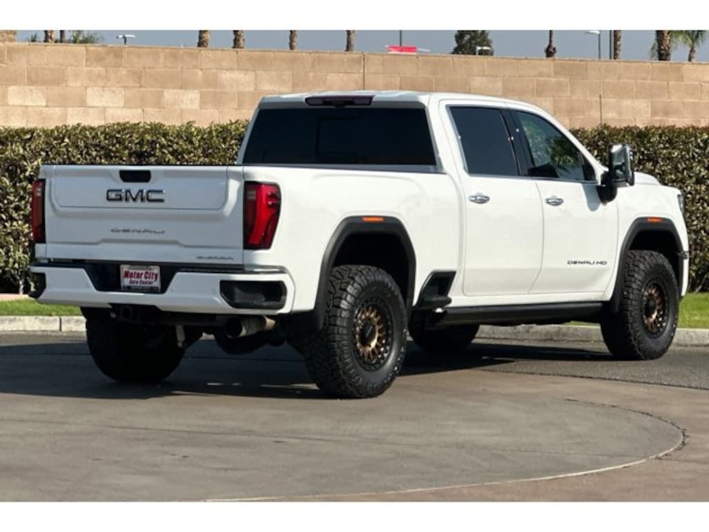 Used 2025 GMC Sierra 2500HD Denali Ultimate Truck Crew Cab