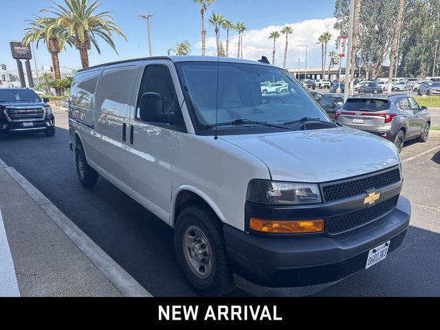2023 Chevrolet Express Work Cargo Van photo 3