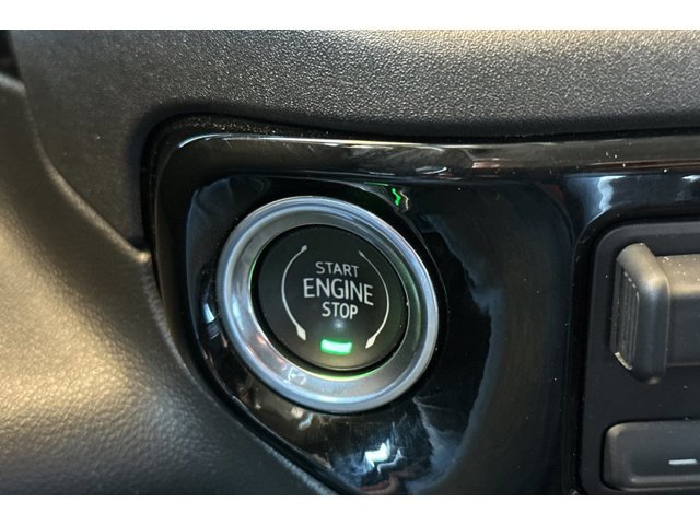 2024 GMC Sierra 1500 SLT - Photo 22