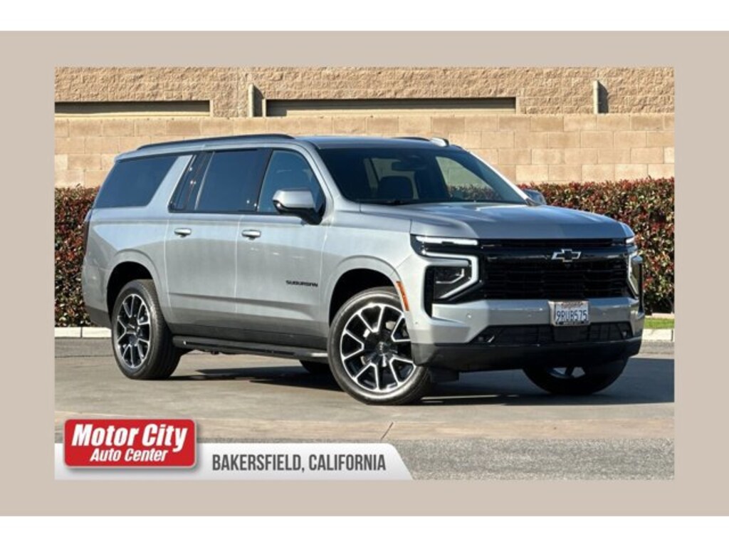 Used 2025 Chevrolet Suburban RST SUV