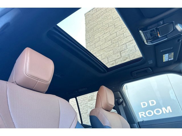2026 Lexus GX 550 Premium - Photo 22
