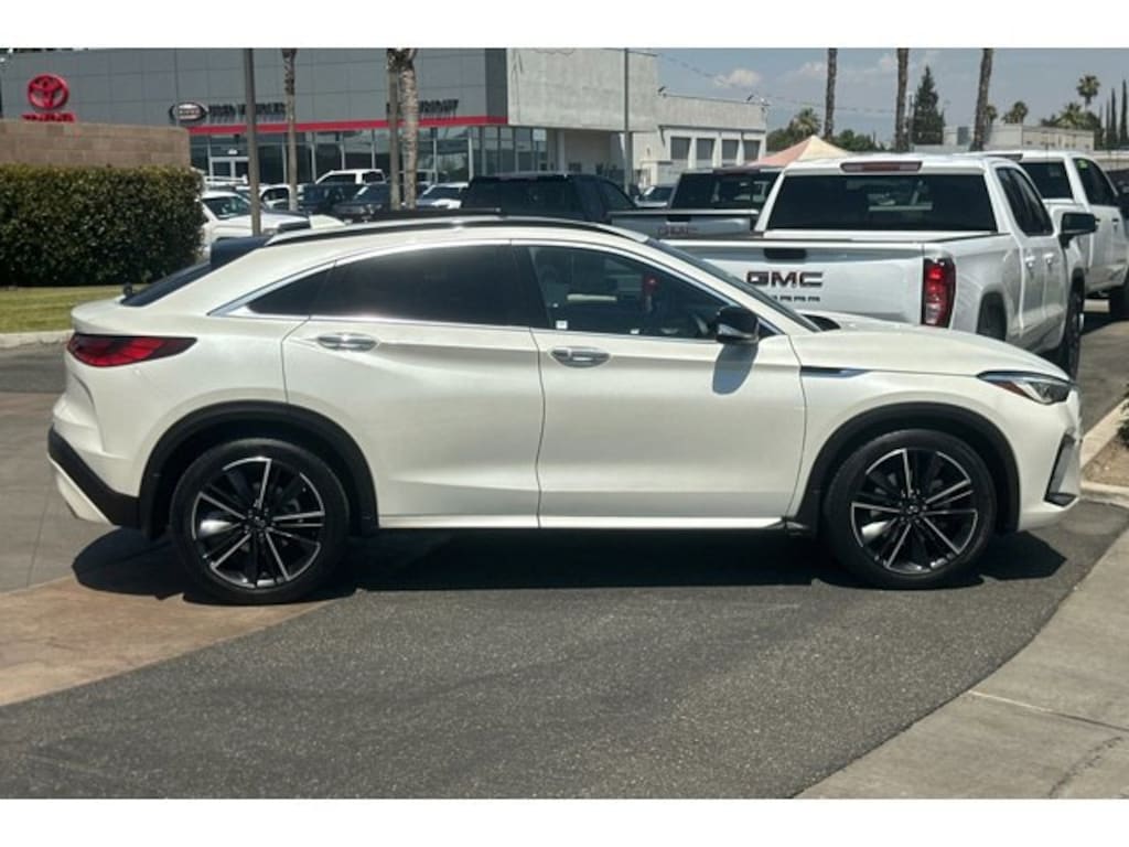 Used 2022 INFINITI QX55 ESSENTIAL SUV