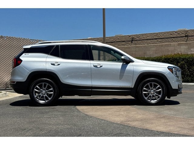 2022 GMC Terrain SLT - Photo 3