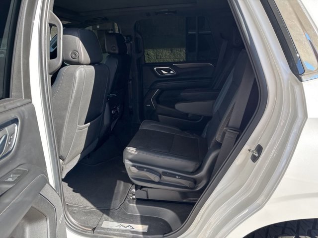 2022 Chevrolet Tahoe High Country photo 3
