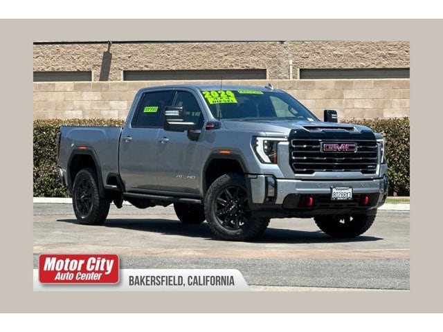 2024 GMC Sierra 4WD Crew Cab Standard Box AT4's photo
