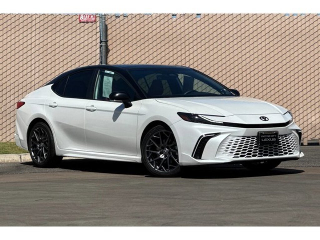 Used 2025 Toyota Camry XSE Sedan