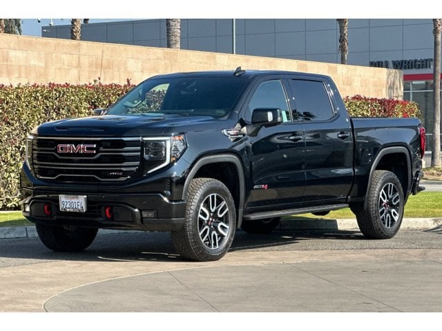 2025 GMC Sierra 1500 AT4 - Photo 8
