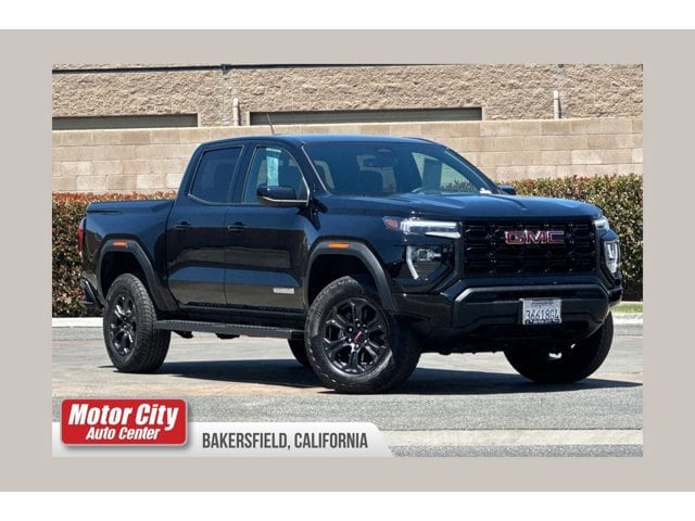 2025 GMC Canyon 2WD Elevation Crew Cab Short Box's photo