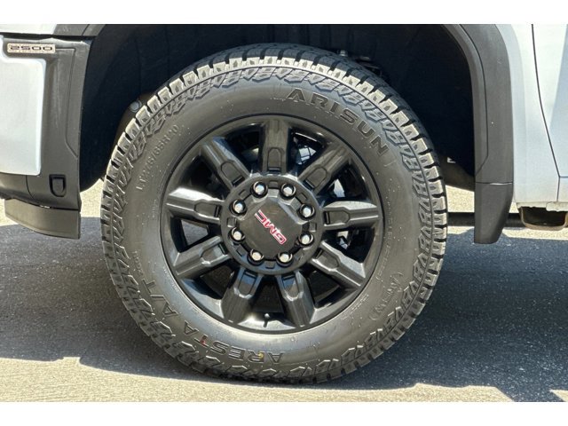 2025 GMC Sierra 2500HD AT4 - Photo 27