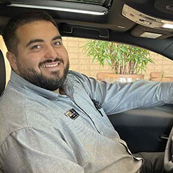 Staff member DANIEL GALLARDO from 1e7113420d26