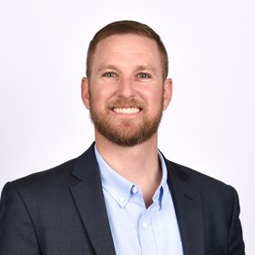 Staff member SEAN MCNEAL from 1e7113420d26