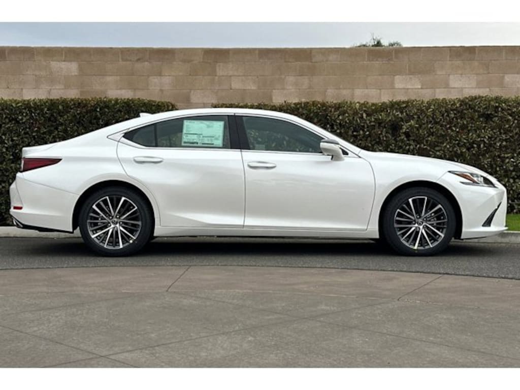 New 2025 Lexus ES 350 Car