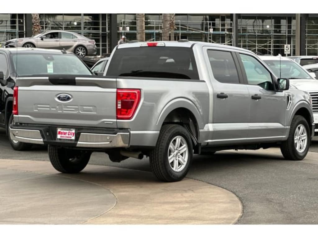 Used 2023 Ford F-150 XLT Truck SuperCrew Cab