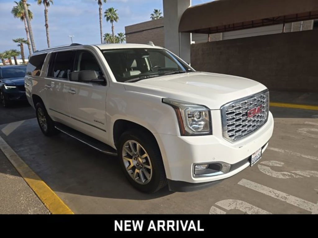 Used 2020 GMC Yukon XL Denali SUV