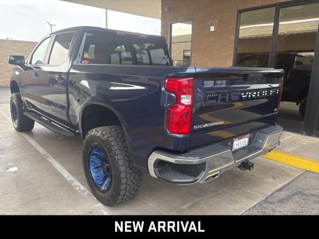 Used 2022 Chevrolet Silverado 1500 LT Truck Crew Cab