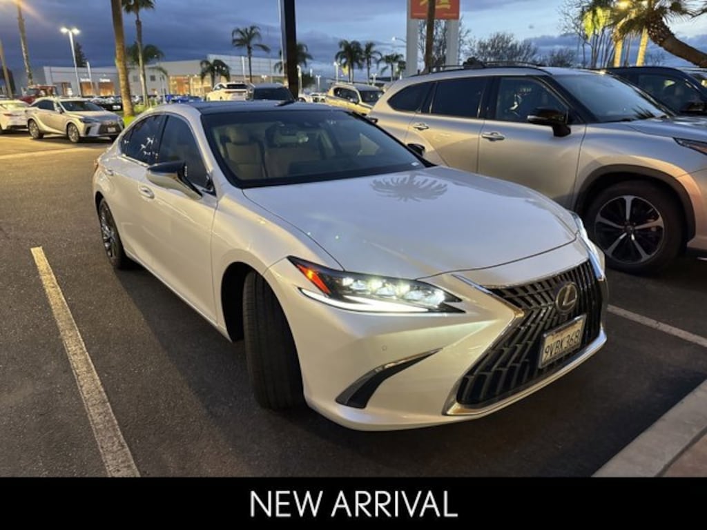 Certified 2025 Lexus ES 350 LUXURY Sedan