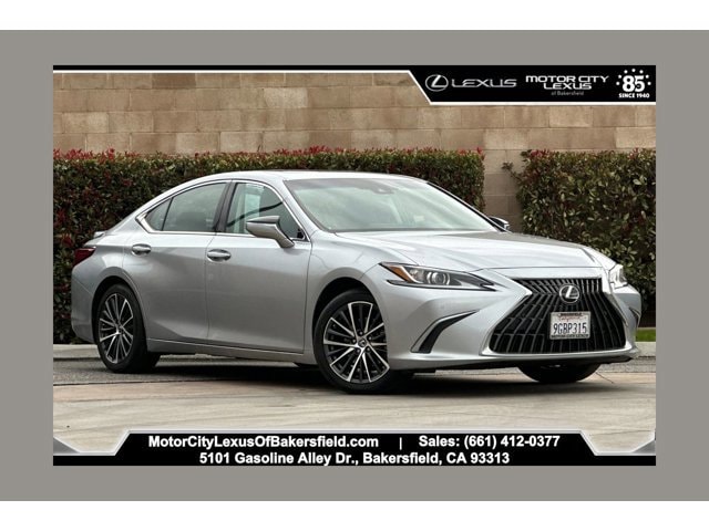 2023 Lexus ES Hybrid 300h's photo