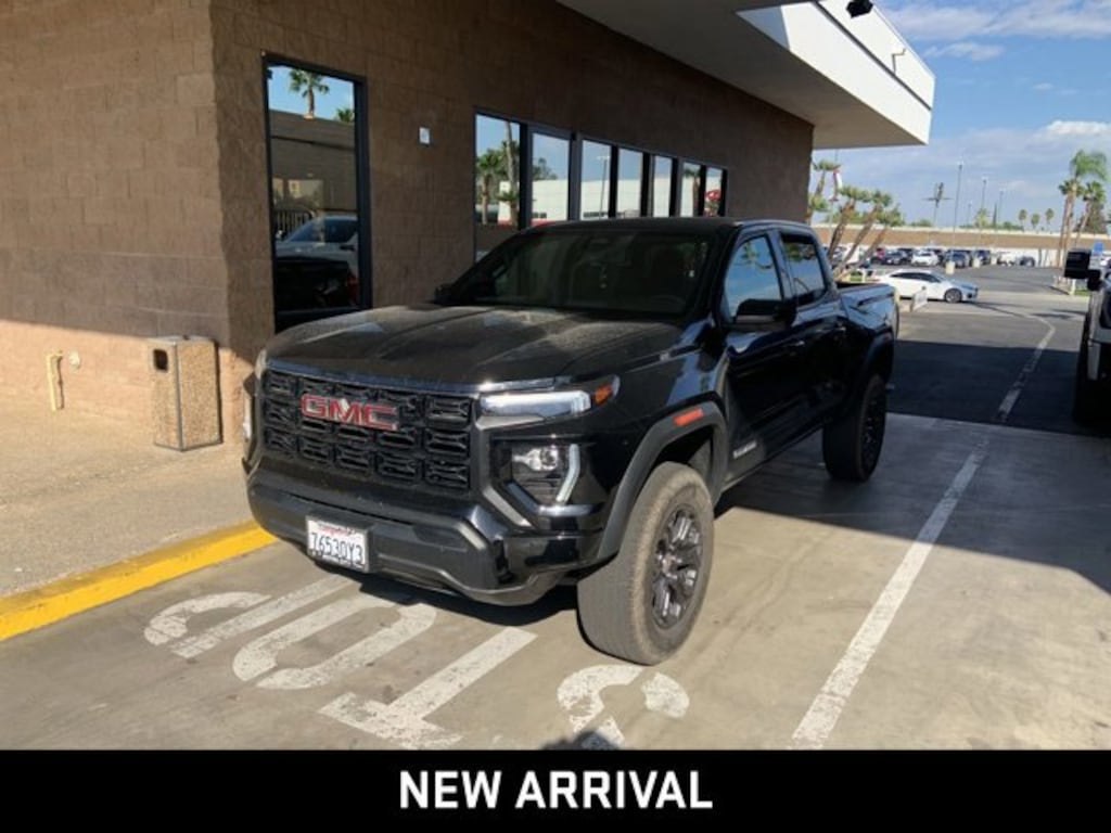 Used 2024 GMC Canyon 2WD Elevation Truck Crew Cab