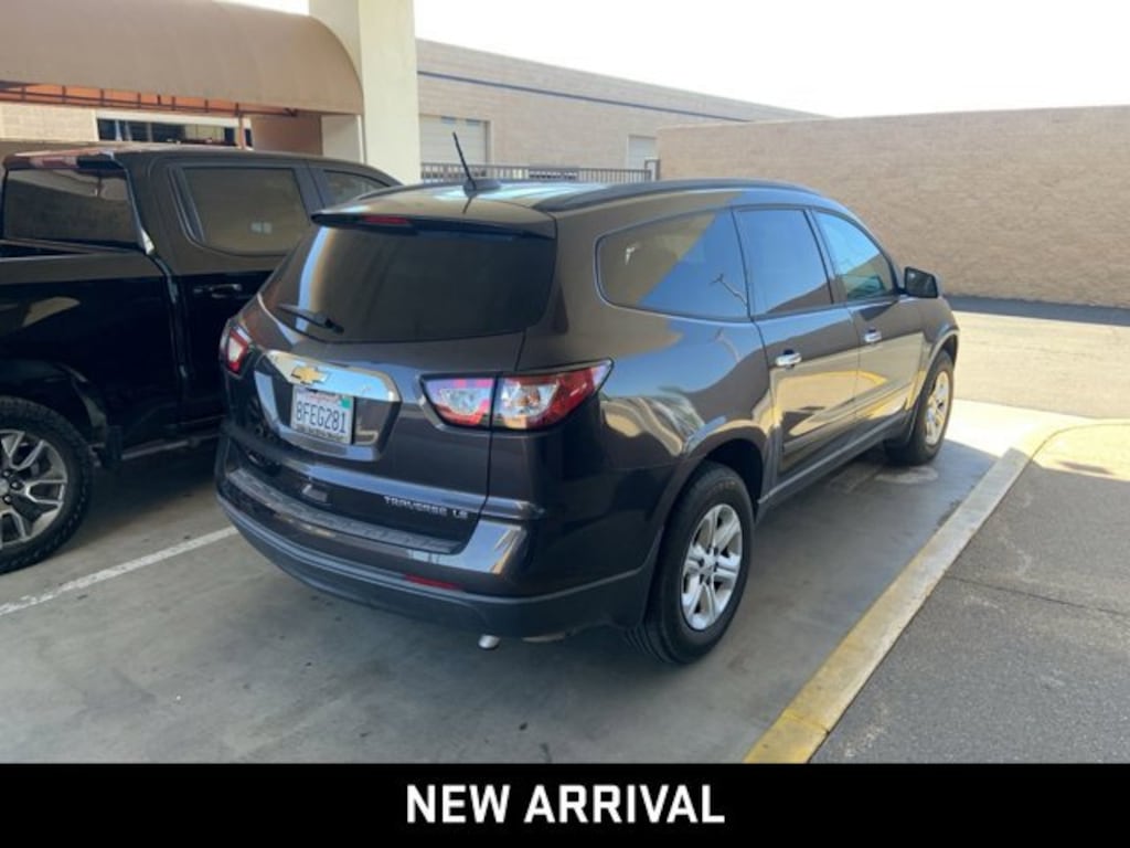 Used 2016 Chevrolet Traverse LS SUV