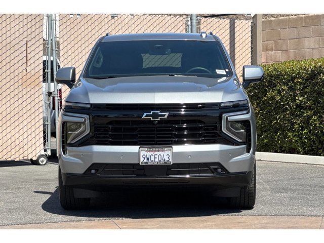 2026 Chevrolet Suburban RST - Photo 9