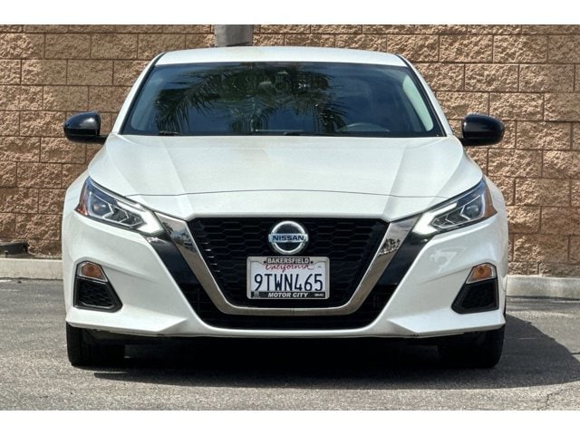 2022 Nissan Altima SR - Photo 9