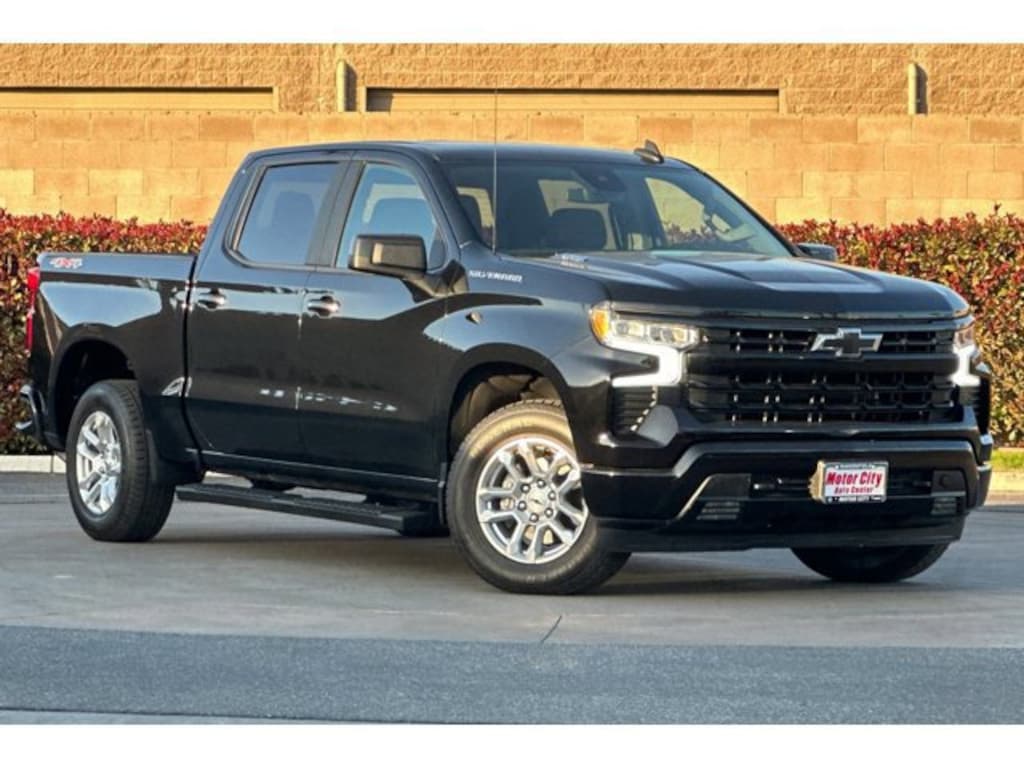 Used 2022 Chevrolet Silverado 1500 RST Truck Crew Cab