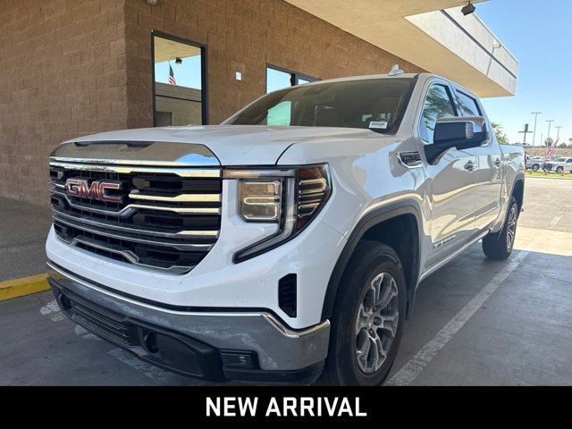 2025 GMC Sierra 2WD Crew Cab Short Box SLT's photo