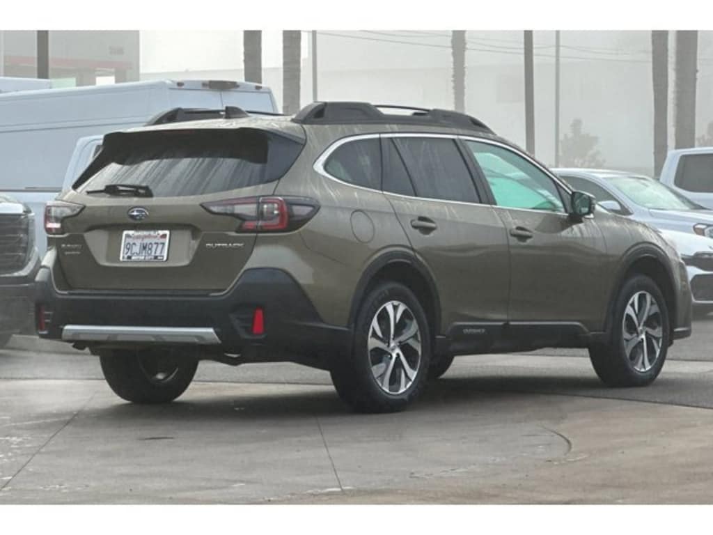 Used 2022 Subaru Outback Limited SUV