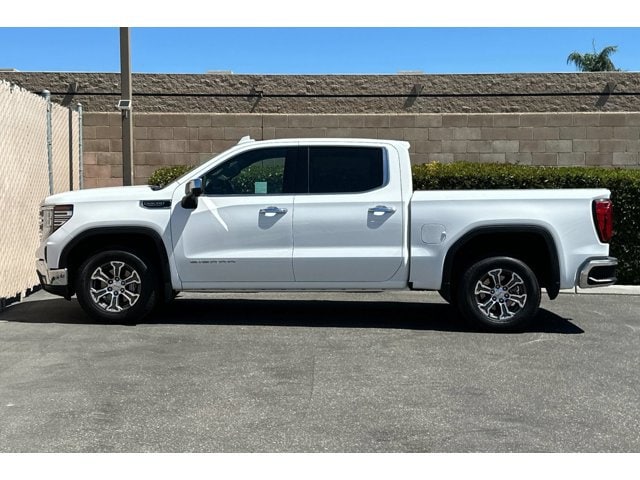 2025 GMC Sierra 1500 SLT - Photo 7