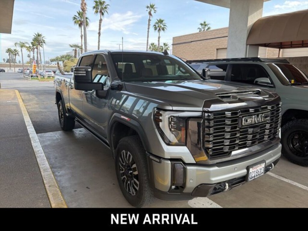 Used 2024 GMC Sierra 2500HD Denali Ultimate Truck Crew Cab