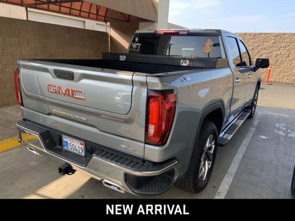 Used 2025 GMC Sierra 1500 SLT Truck Crew Cab