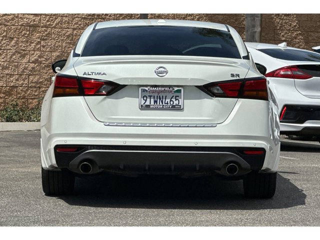 2022 Nissan Altima SR - Photo 5