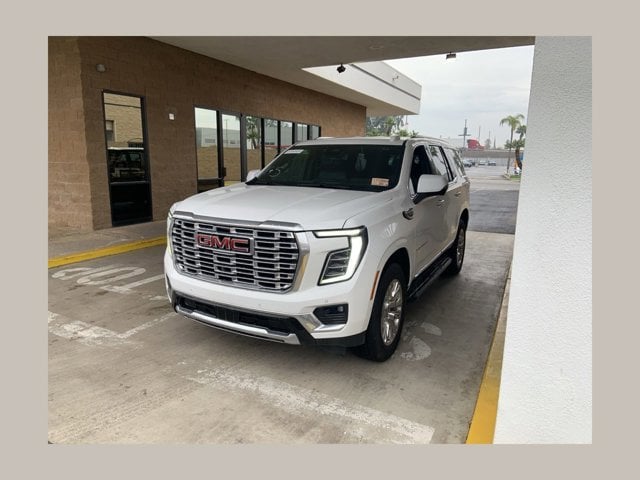 2025 GMC Yukon Denali's photo