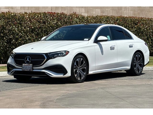 2025 Mercedes-Benz E-Class E350 - Photo 8