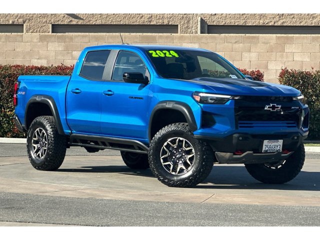 2024 Chevrolet Colorado ZR2 photo 2