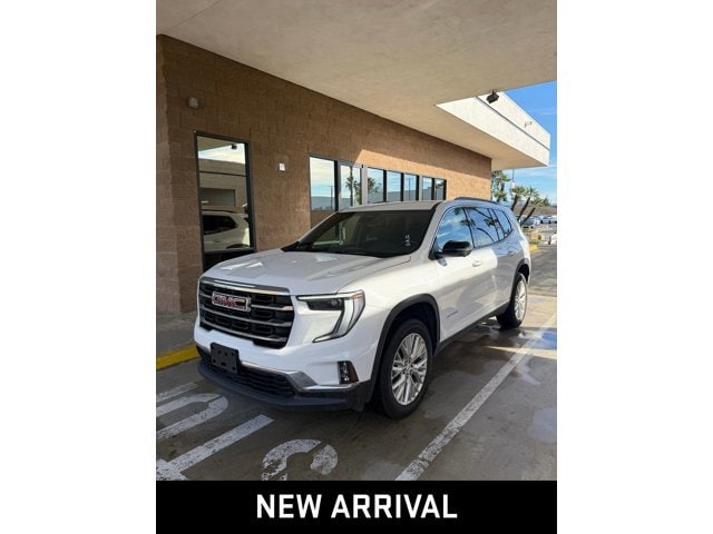 2024 GMC Acadia Elevation's photo