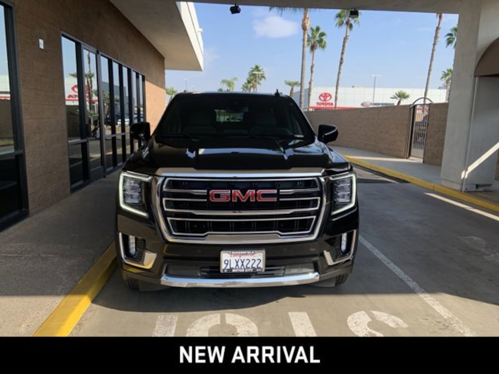 Used 2024 GMC Yukon SLT SUV