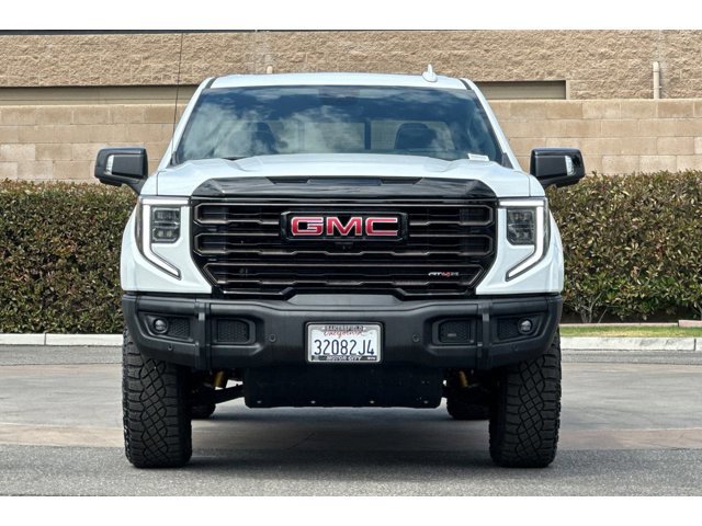 2026 GMC Sierra 1500 AT4X - Photo 9