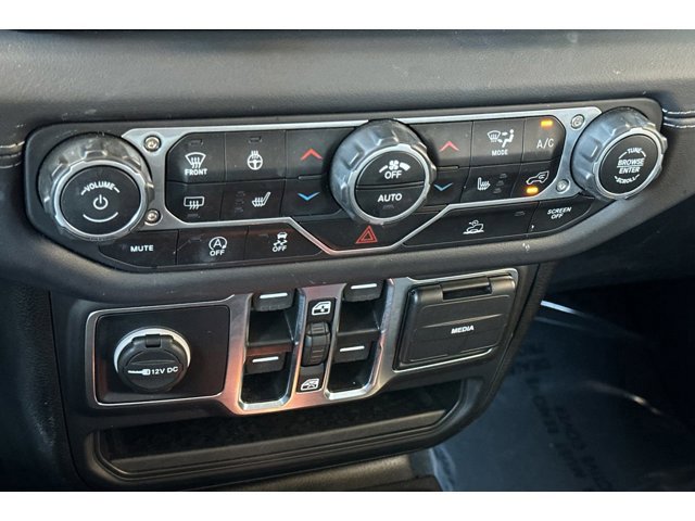 2025 Jeep Wrangler 4-Door Sahara - Photo 20