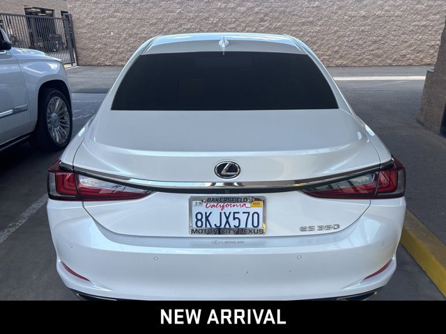 2019 Lexus ES 350 F SPORT photo 4