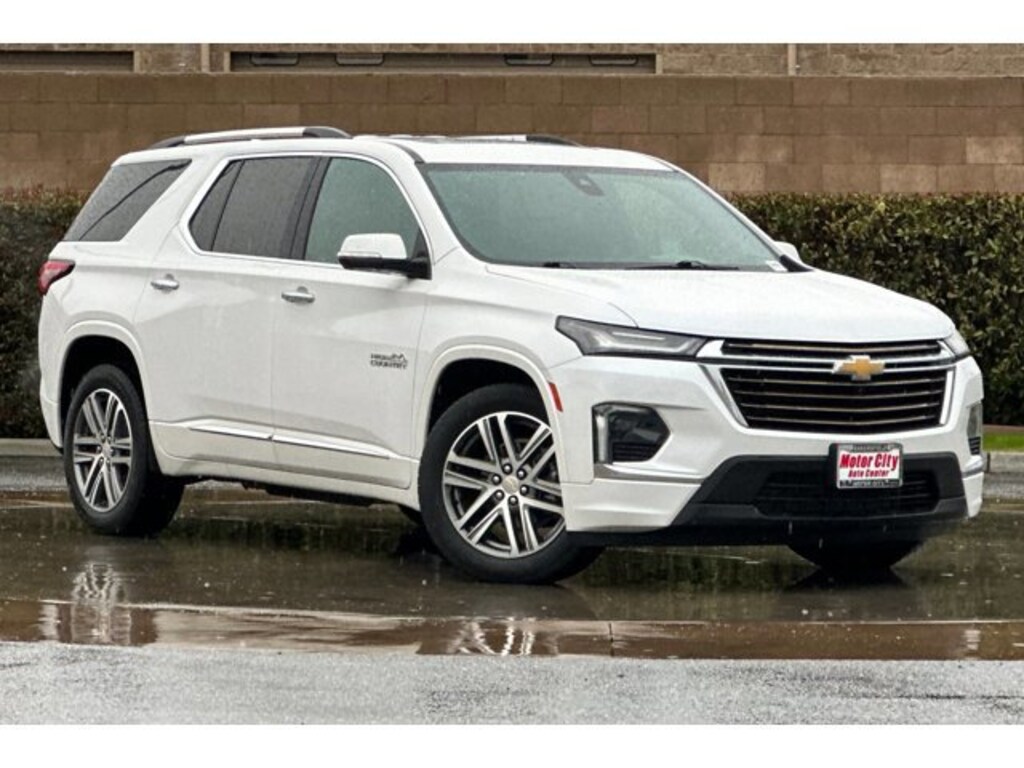 Used 2023 Chevrolet Traverse High Country SUV