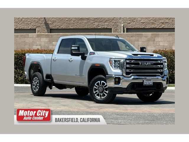 2021 GMC Sierra 4WD Crew Cab Standard Box SLE's photo