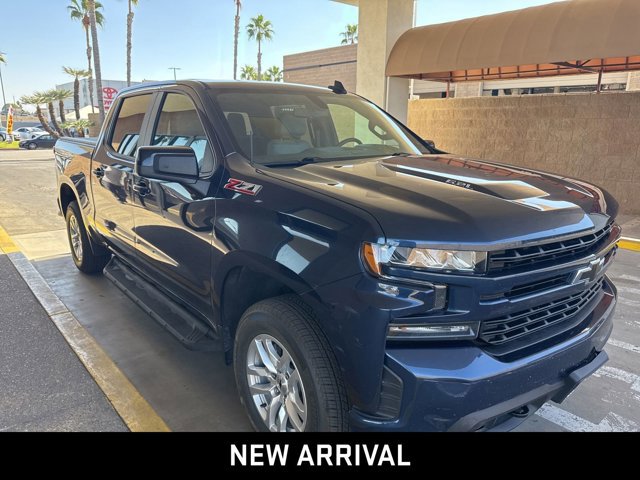 2020 Chevrolet Silverado 1500 RST photo 3