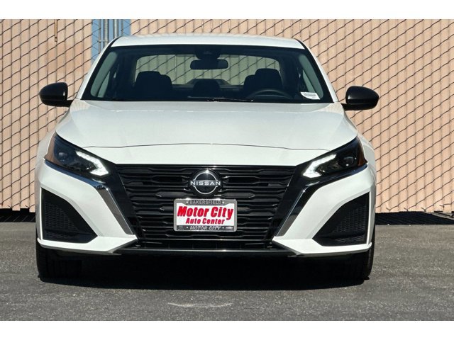 2025 Nissan Altima SV - Photo 9